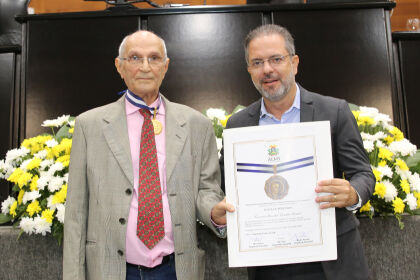 Comunicadores que atuam em Mato Grosso são homenageados durante sessão especial