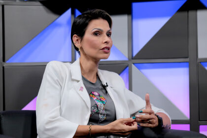 Deputado Paulo Araújo homenageia pacientes e voluntários da AAPOC em sessão solene da ALMT, nesta terça-feira (25)